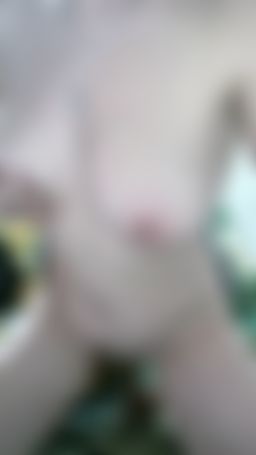 julielove : Riding a huge dildo