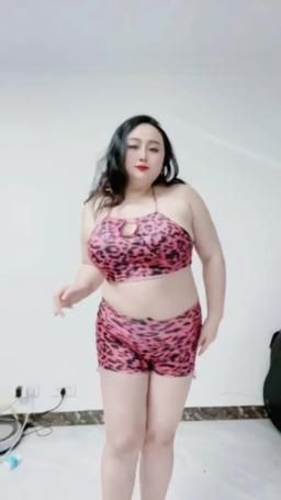 qianxingchen : 来个舞蹈吧 喜欢吗