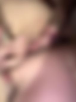 hua_063 : 我沒忍住夾太緊…他直接在我裡面灌爆💦💦精液流的到處都是