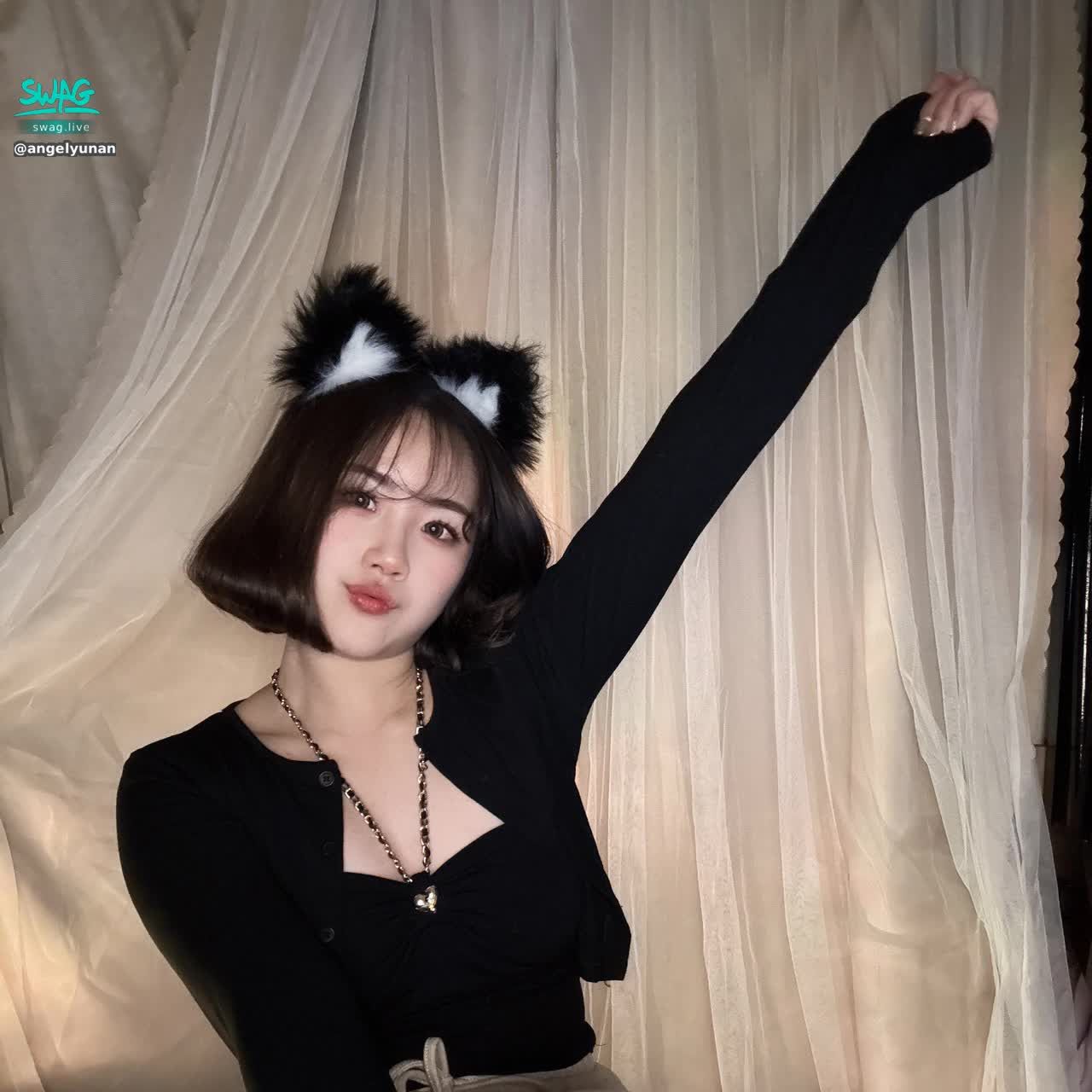 angelyunana : 你的小隻馬女友已上線🌟
抖內破萬鑽送隱藏版👻
原味｜影片｜視訊通通都有
快來把宥娜帶走吧❤️