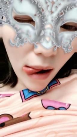momopoly0035 : 喜歡這淫蕩表情嗎