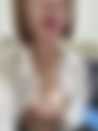 pizza_0705 : 昨晚才一天沒播~
怎麼這麼多人就在想我❤
最近比較忙~大家再等等我一下
等不及的先私訊我🥰送你珍藏影片😈
#sexy #性感 #生活 #奶 #大奶🔥 #騷 #愛撫 #誘惑 #白白嫩嫩