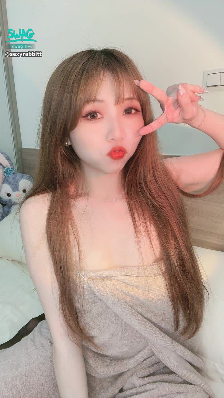 sexyrabbitt : 謝謝哥哥們幫我完成目標♥️♥️♥️♥️

明天見💕

早點休息唷👍🏻