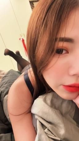 sharonnnnn : 🐼預告🐼今晚10點半直播❣️今天一樣會有小活動喲💋