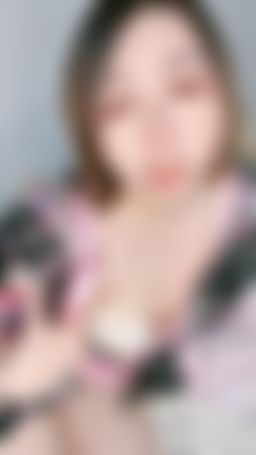 piffydream : Babe穿上這一件❤️‍🔥整個人都好熱喔🥵

私訊這一篇就給你看粉粉的奶頭