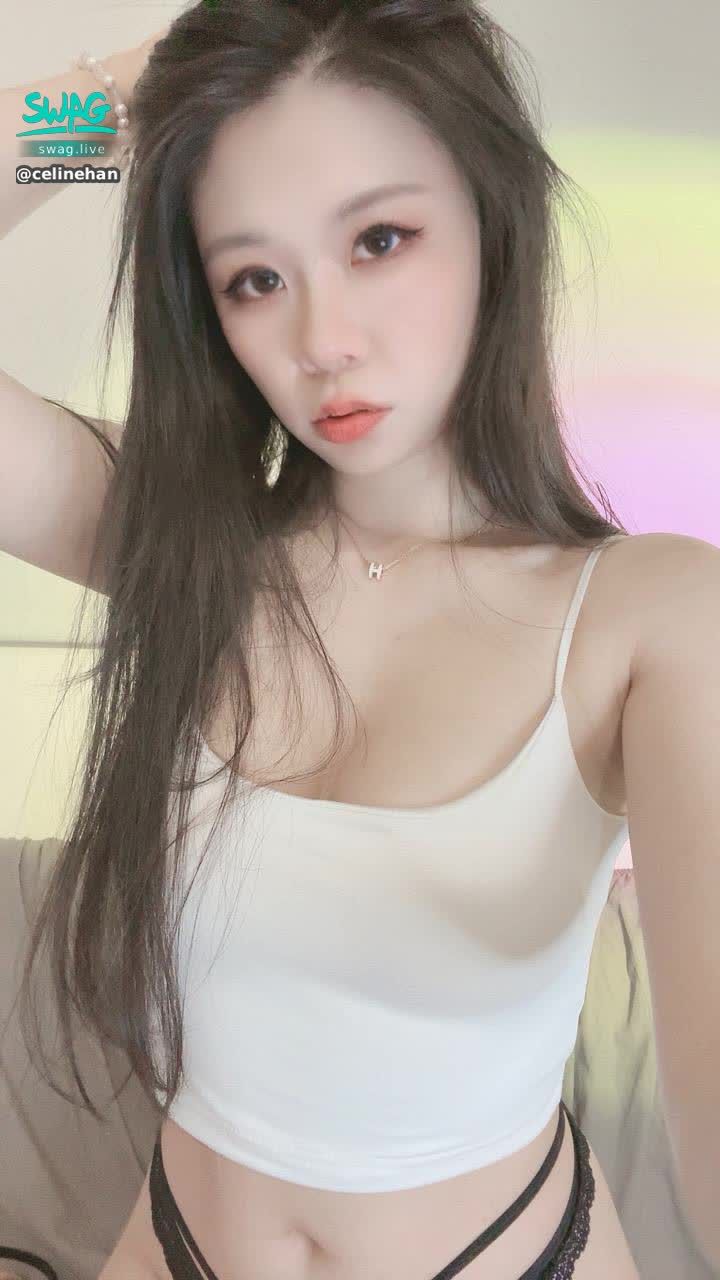 celinehan : 今天實在太睏了直接變綠播 🥹想看色色活力的倪，明天22:30追時上播！