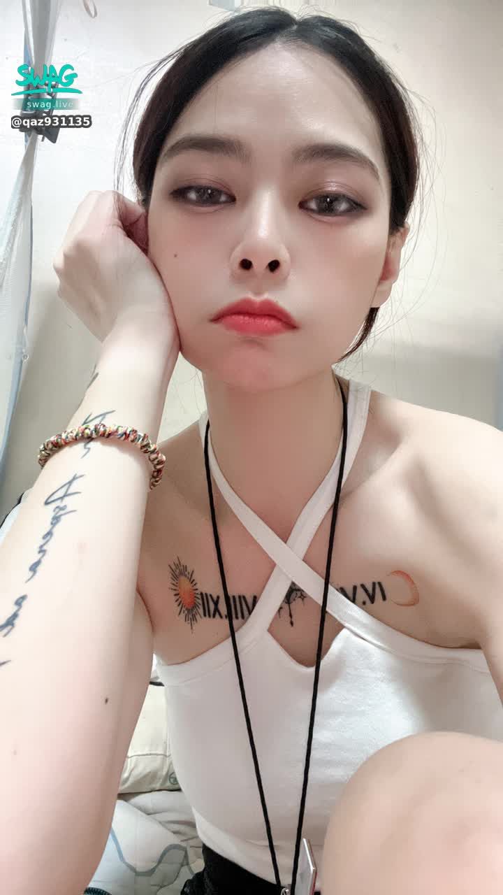 qaz931135 : 20號下午兩點上播
要來看我喔喔喔😜
讓我520不要太孤單
好嗎🥺🥺🥺