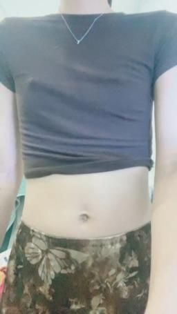 sojublink : show my boobs