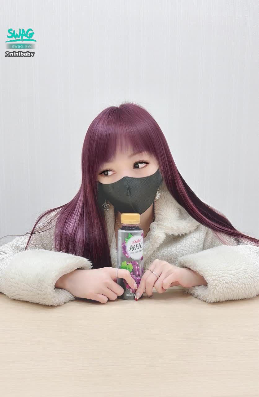 ninibaby : 曾經相遇💕總勝過從未碰頭😘
Babe你媽咪都沒有告訴過你嘛😈

人生不能錯過兩樣東西✌🏻
一個是不可以錯過末班車🥰
另一個就是不可以錯過我啦🙈

🩷高顏值百分百約會不踩雷🩷
💙見過粉絲都念念不忘的好身材💙
💛低鑽純約會沒有時間壓力💛
❤️喜歡真實認識「你」約會不趕時間❤️
💚私訊一句👉🏻「我想約妮」💚
💜妮妮來告訴你怎麼1:1甜蜜約會💜