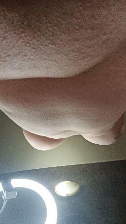 julielove : Big tits, nice hole