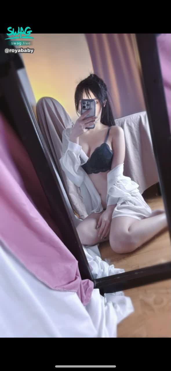 royababy : ❤️520本週限定❤️
私訊2句「520芽芽」領5分20秒滿滿色話私藏長片
最色的私藏片給最愛我的你😘😘😘

絲襪高跟OL系列‼️15顆紫黑鑽完整收藏30分鐘

一個飛吻禮物可以換3部私藏片呦😘😘😘
一人限領一次
其他私藏內容也都可以私訊詢問喔

@royababy   👈按下追蹤
 截圖已追蹤的畫面私訊「我要追你」❤️
 領露臉小女友私藏片