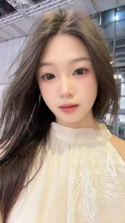 lumilumi0522 : 有没有哥哥喜欢我一下