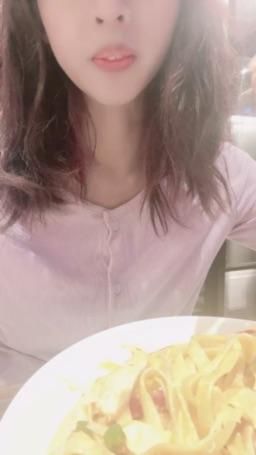 lovemeredith : 辣味奶油雞肉義大利寬麵很好吃，下次等你ㄧ起來