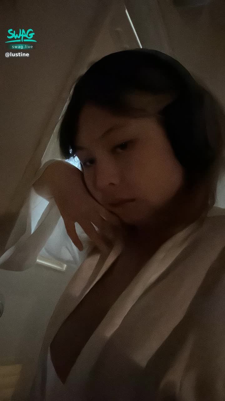 lustine : 5/25（日）今晚十點上播！
記得來支持春嬌呦❤️
聽到了嗎！志明們🥰🥰🥰

#sexy #性感 #生活 #可愛 #露臉 #日常 #新人