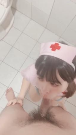 yuyusweet : 小護士來打針💜