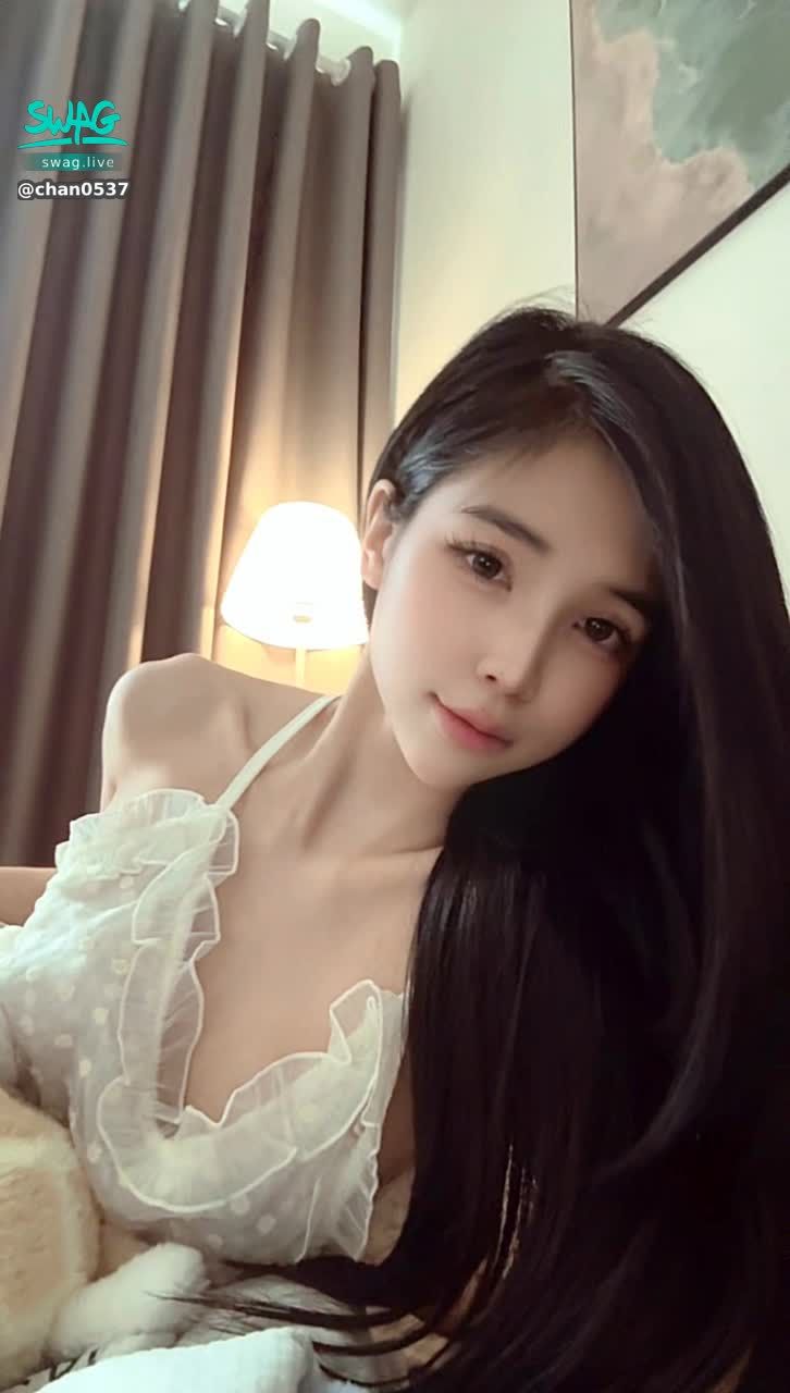 chan0537 : 週五（20:00）播出 Shizuka 生病幾天所以不能播出😭