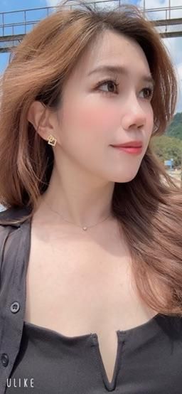 sexy_miya : 我今天有調皮😈😈
一個手指愛心換刺激的🔥🔥
一個煙火再給更大尺度慰慰💦💦

在連假的觀光工廠裡面不容易👻👻

看我這東張西望調皮表情就知道要做壞事🙈🙈

Babe支持換片我才有更多動力挑戰🔥🔥