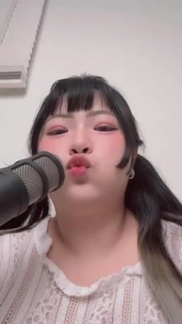 jcupfufu : 工作日常😙#生活 #巨乳