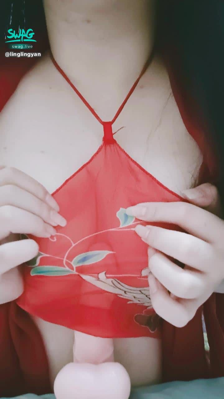 linglingyan : 影片版在限動解鎖😆
#奶 #乳交