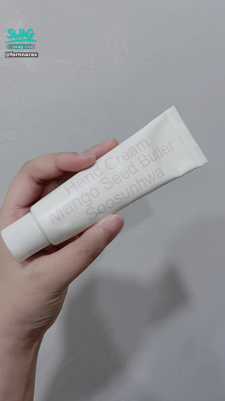 fornnarax : 上次去韓國買的這個護手霜超級香！！
超喜歡這個味道！分享給大家！