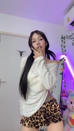 yuyan.n : 🥴