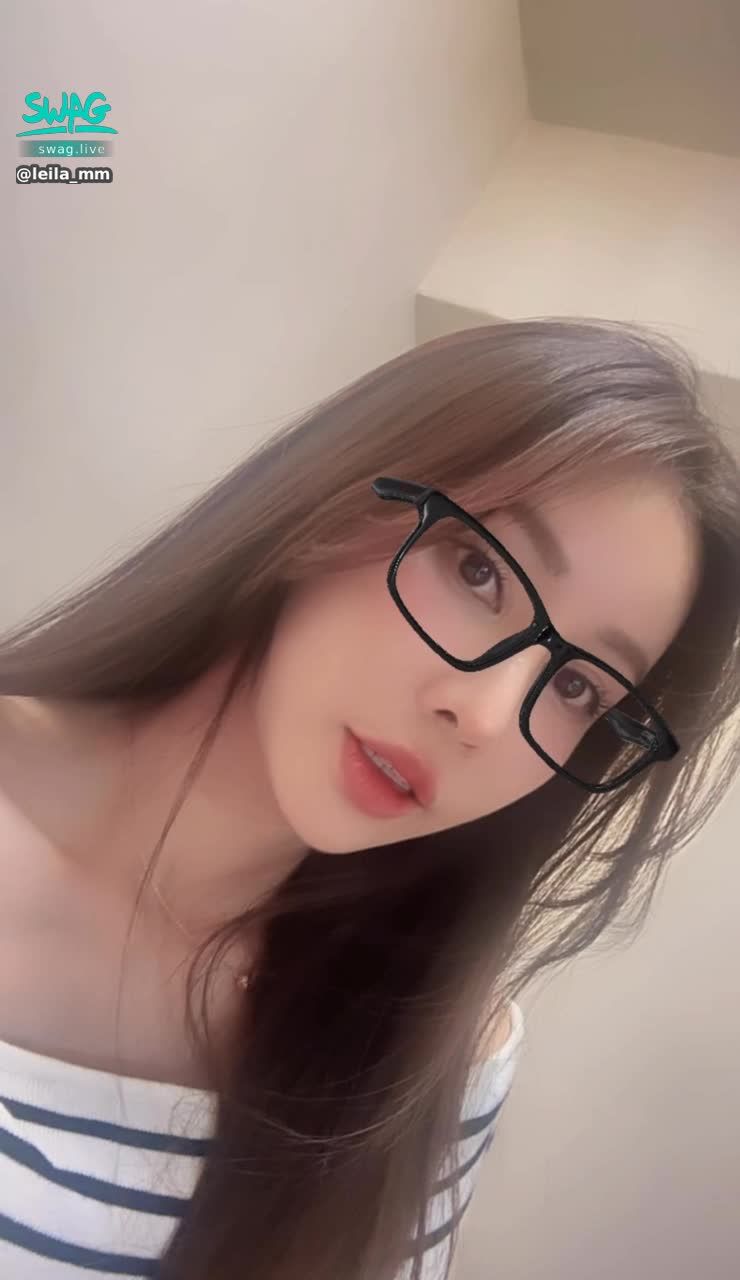 leila_mm : 喜歡你是件很麻煩的事，但偏偏我喜歡找麻煩😜