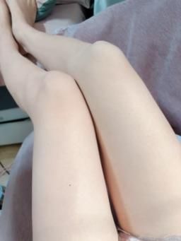 xxxaliya : 這是誰的美腿 哥哥要認領嗎？Babe