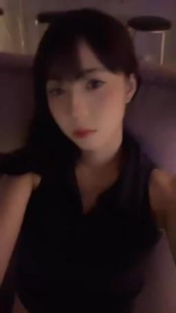 _xiaokui. : 6/6
今晚10點直播❤️
記得來看小葵❤️不見不散❤️