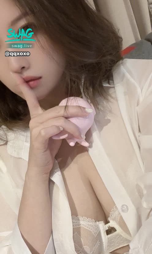 qqxoxo : 6/8 (Sun) 22:30 Fun Little Octopus 🐙💦

50w small octopus climax temptation 💦

#主題直播 #巨乳 #QQ #G奶