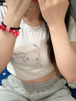 yvonne.iu : 屁股美嗎