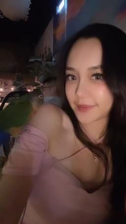 egf2673 : 愛玩鳥的女孩不會變壞
Babe