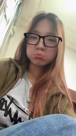 candy_cherry : 上一整天課 好無聊喔，陪陪我好嗎💕