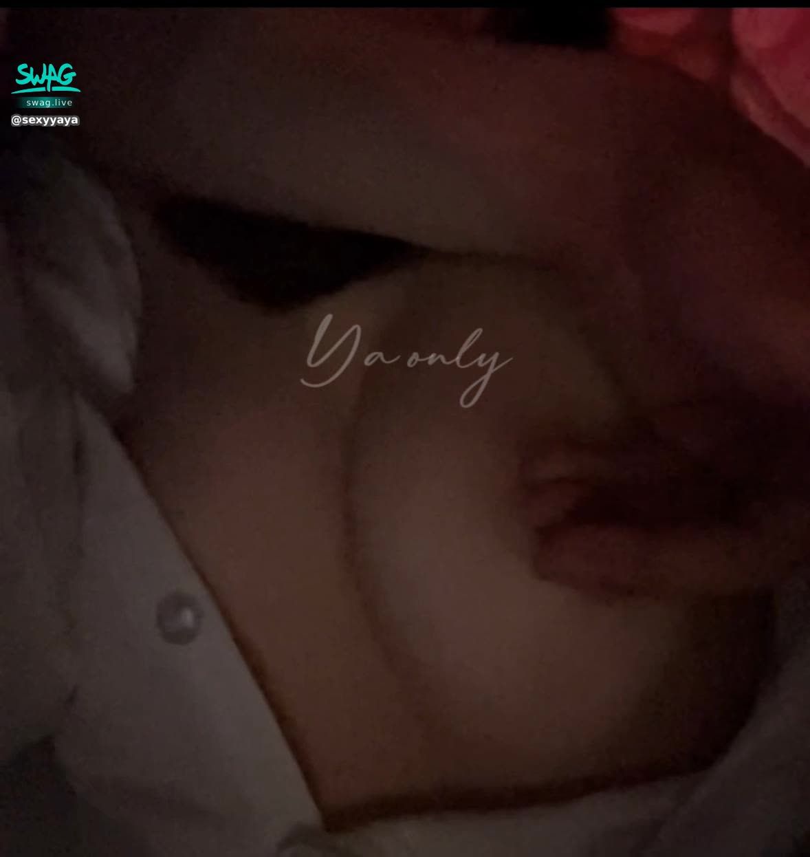 sexyyaya : 在副駕駛座被夾奶頭🥺