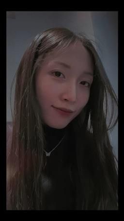 lynn._.510 : 臨時有事 直播暫停一次👉👈