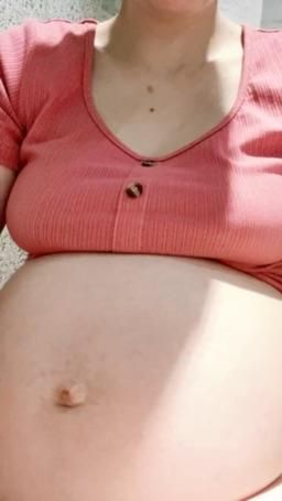 momopoly0035 : 這雙乳也太性感了吧
這顆孕肚好圓好美呀