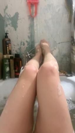 sweetkatty : 🛀🏽🛁
