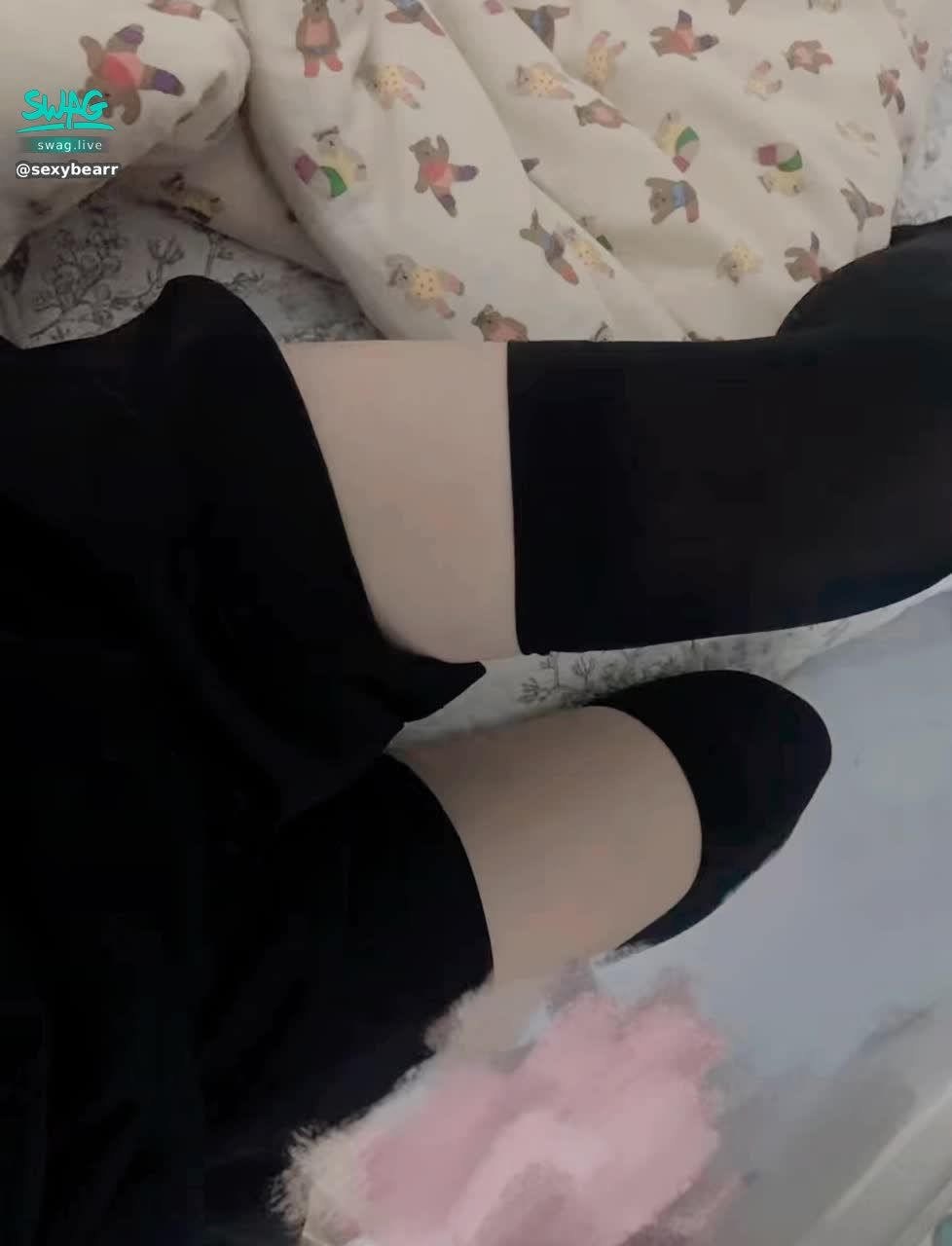 sexybearr : 久違的🔥限時低鑽聊天🔥Babe來跟我說說話🤤想你們啦～～
⚠️所有私訊活動領片皆暫停直到恢復⚠️