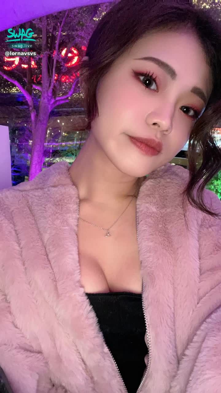 lornavsvs : 😳