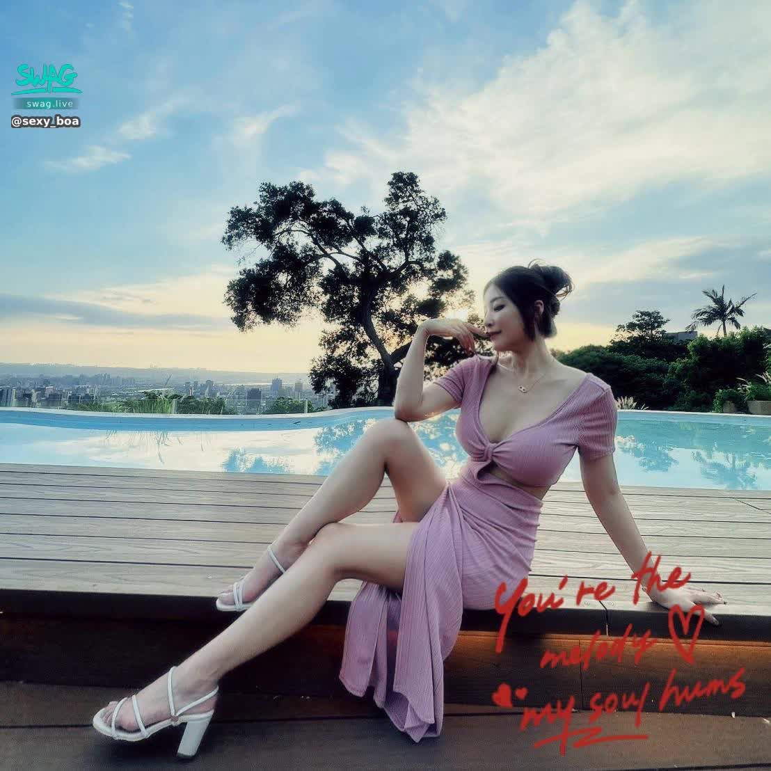 sexy_boa : 🫦🏖️想和寶兒一起看夕陽嗎？🌄💓