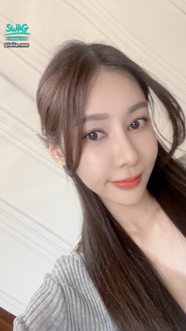 leila_mm : 6/17(二） 17:30 綠播💋聲優唱歌🎤

達15w 跳舞✨

#主題直播