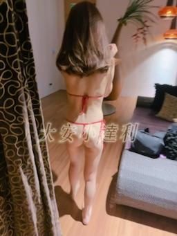 dick888xxx : 漂亮女孩 跑給你追！抓到就直接幹了 （可愛妹妹 給她讚👍