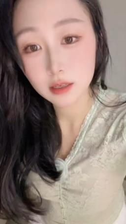 re5933 : 热舞少妇
