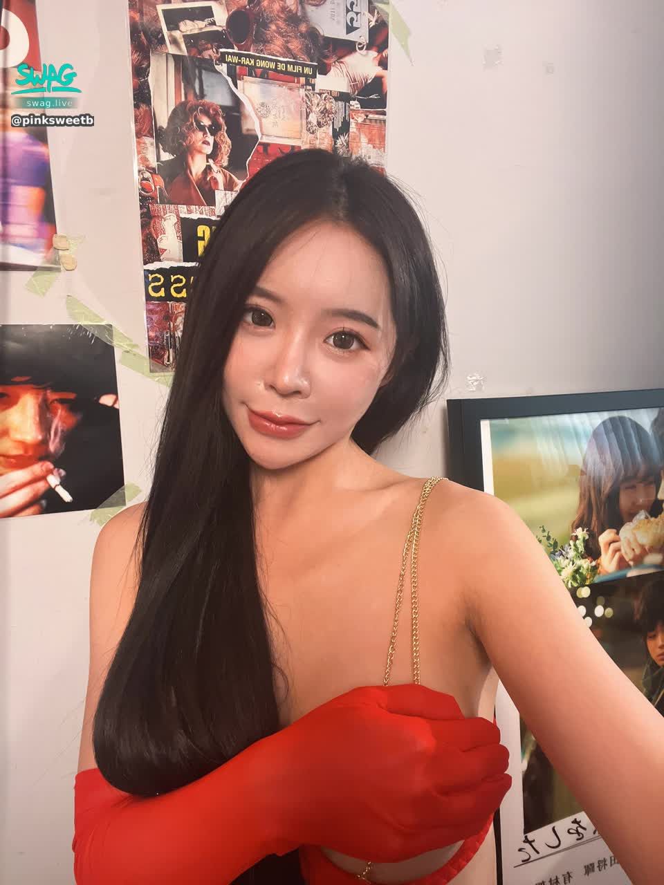 pinksweetbaby : 最近很對訊息都沒回
麻煩各位寶寶體諒
因為我又得諾羅病毒辣
不是在吐就是在吐的路上