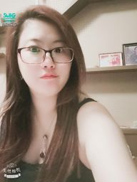 elovetsai : 寶寶們,你們不覺得我的皮膚很好嗎?你們喜歡嗎?泡芙分享給你們看看。