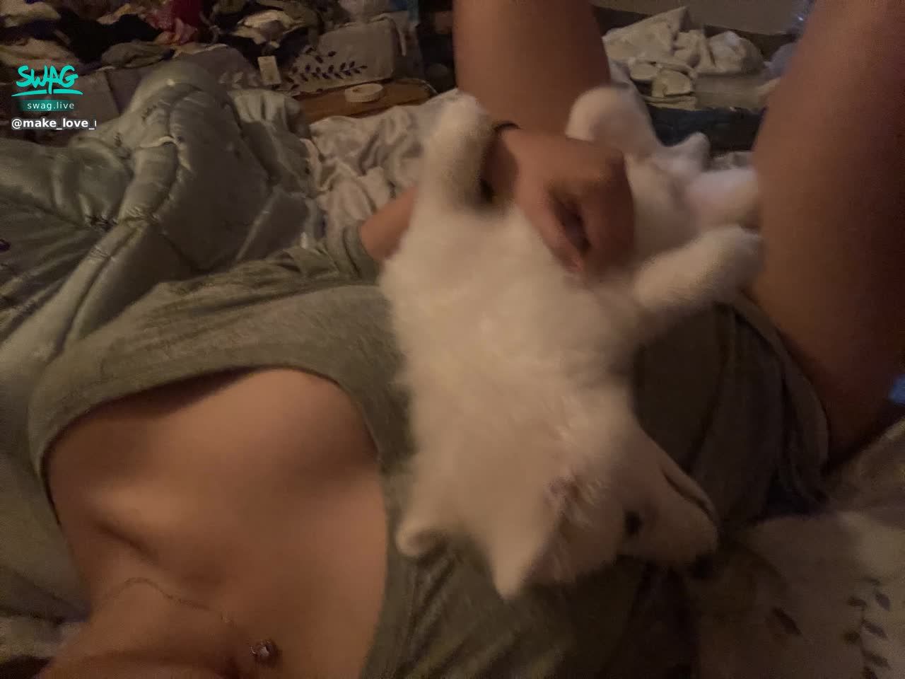 make_love_u : 小狗還不過來趴好嗎#騷