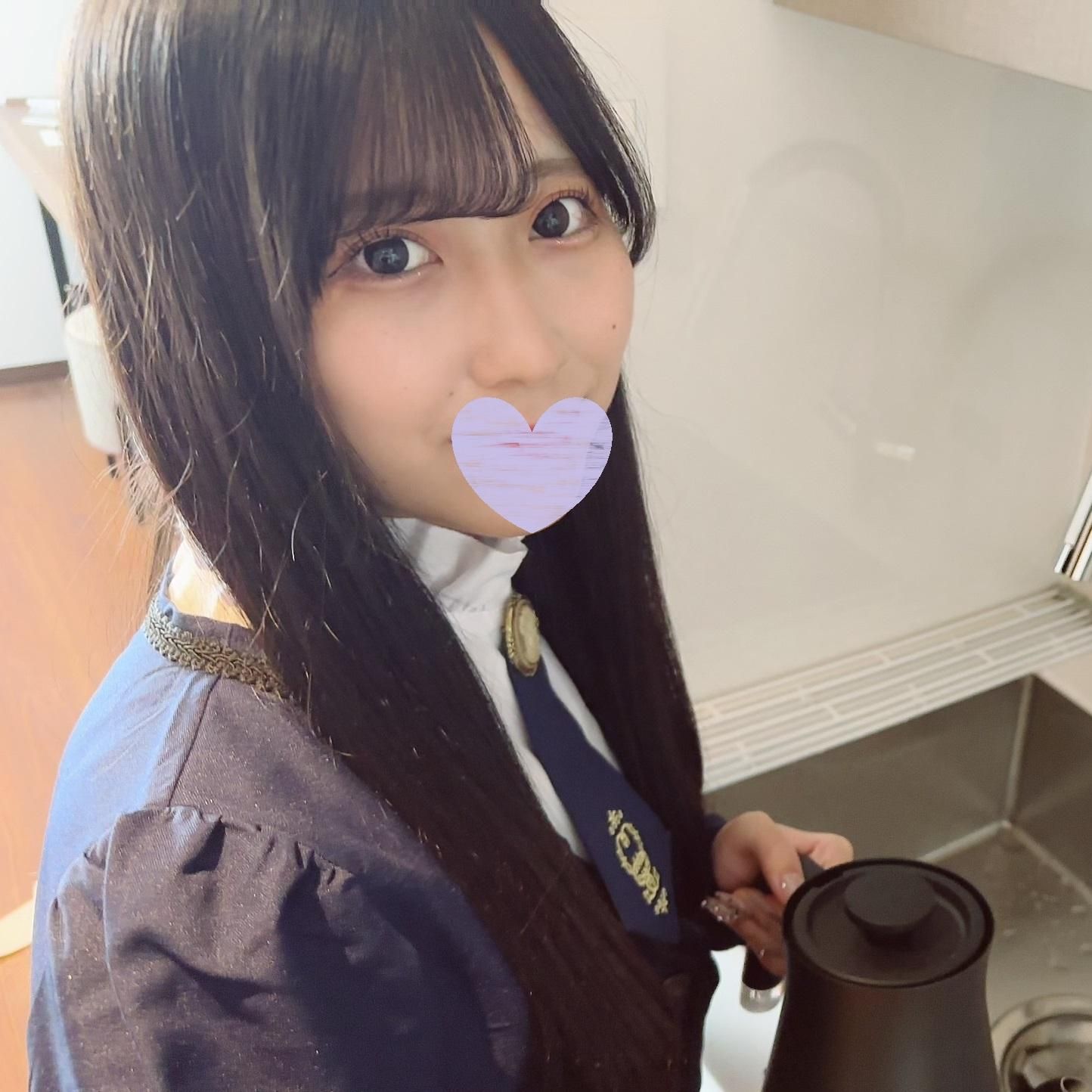  : 🔥【無碼激情】🔥横浜酒店清純女僕被說服拍賺錢的性愛影片！在貪婪吸吮的淫蕩嘴裡爆射。欲求不滿的濃密毛髮私處被濃稠內射！💦💦💦