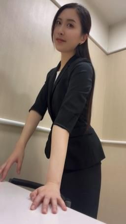 mari_wam : Japanese OL😄