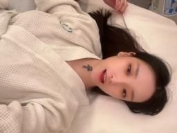 itou_yumi : 在醫院偷偷露出🥵