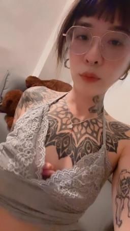 colavsvs : Babe來解鎖吧😳