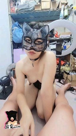 hs5528 : 人妻偷吃，拍給老公看😈